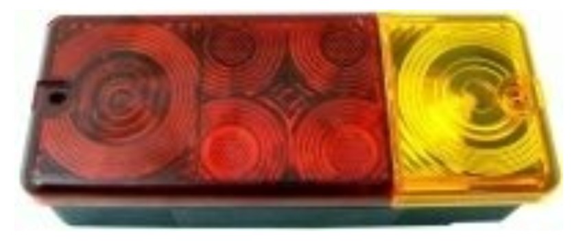 DREIKAMMERLEUCHTE mit Kennzeichenbeleuchtung Rücklicht 210 x 83 mm